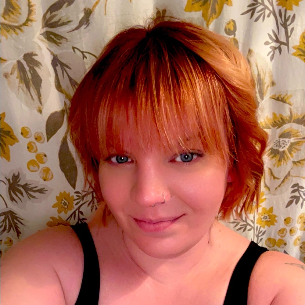 Meet your Posher, Angela